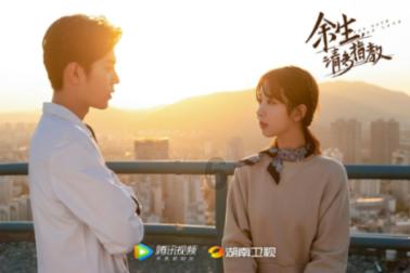 新婚丈夫在老山牺牲,妻子改嫁大伯哥,30年后祭拜爱人失声痛哭