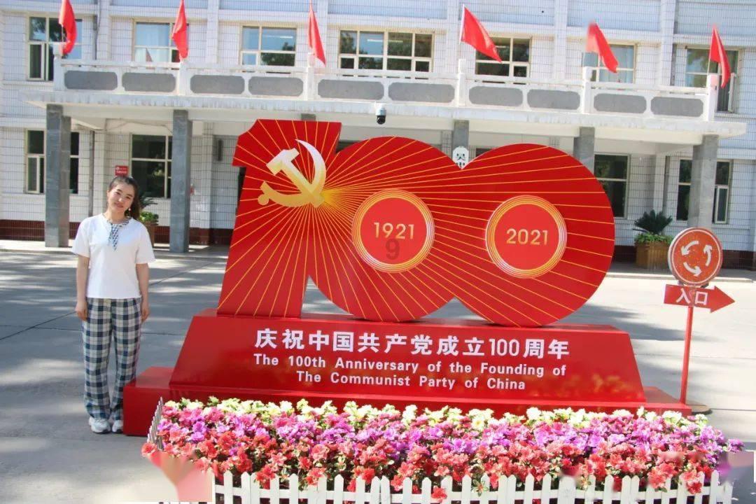 迷路的可爱女宝宝