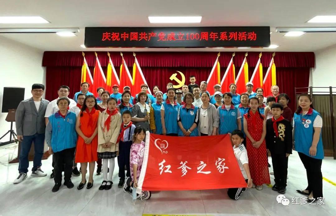 逃离野丛之森