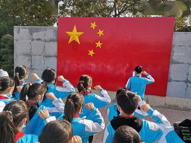 如何用电脑管理多个微信号码？