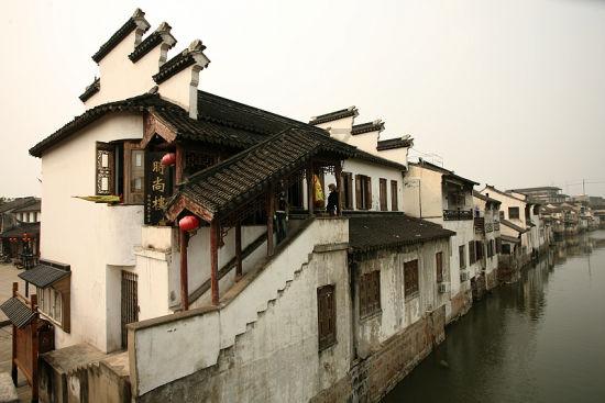 结婚纪念日是领证那天，还是举行婚礼仪式那天啊？游戏画面